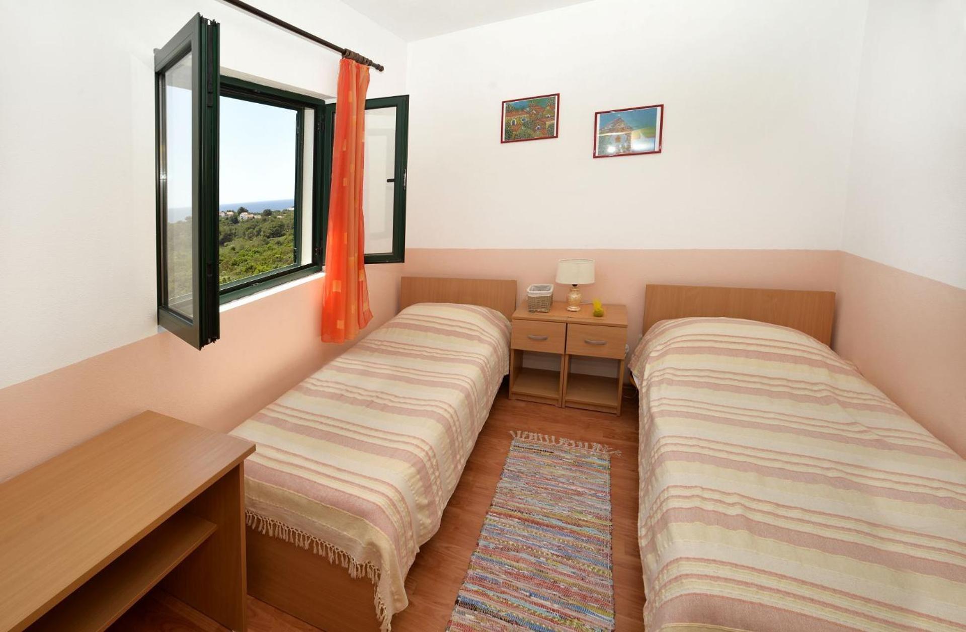 Apartments Toni Maslinica Bagian luar foto