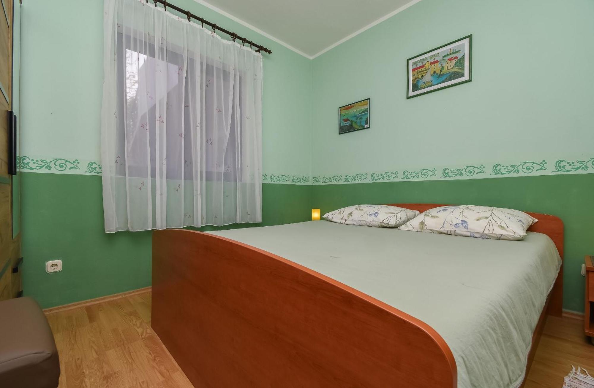 Apartments Toni Maslinica Bagian luar foto